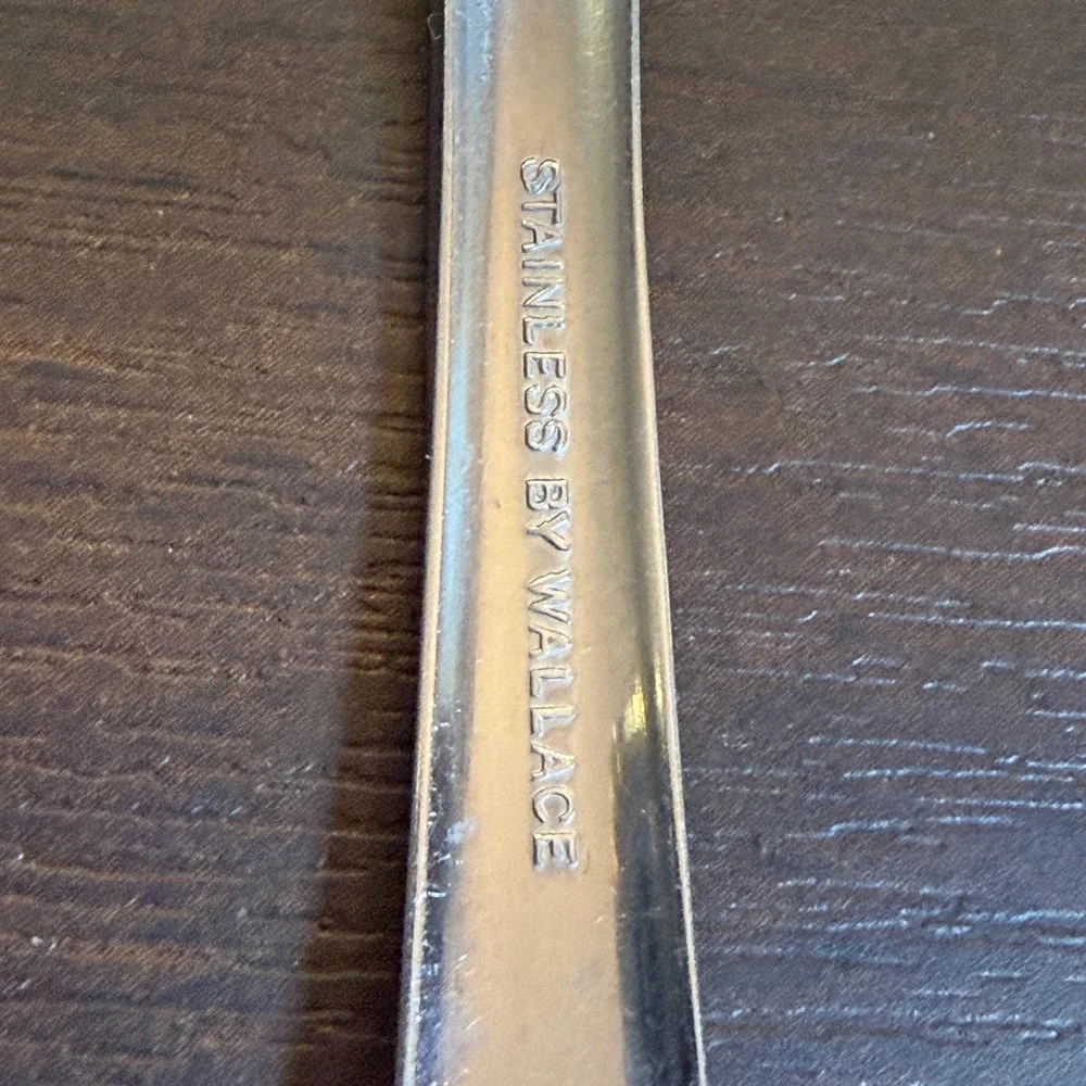 Wallace Stainless Falling Leaves Flatware Set 46 Pcs Leaf Forks Spoons 1957 VTG